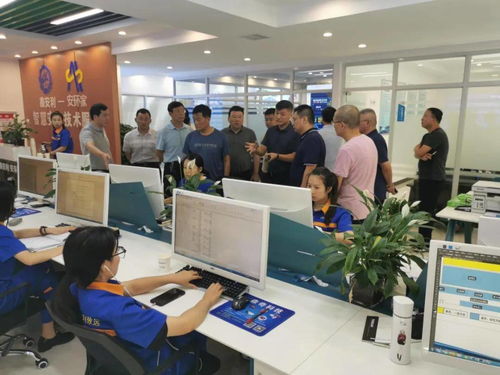 潞城區(qū)委常委、常務(wù)副區(qū)長(zhǎng)帶隊(duì)考察鑫安利安環(huán)家智慧安全技術(shù)服務(wù)模式